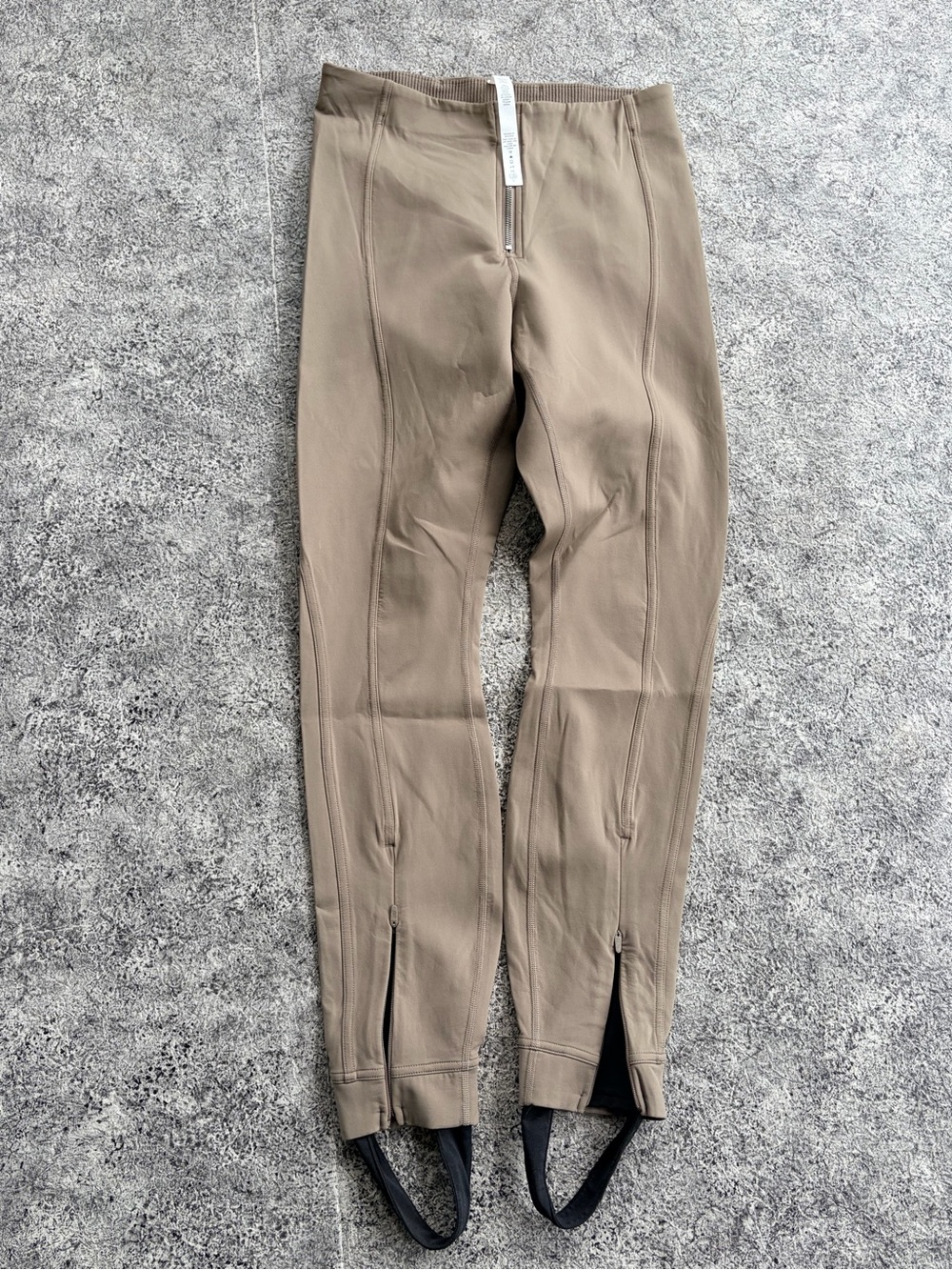 Lululemon Athletica Stirrup High Waist Leggings in Taupe Medium